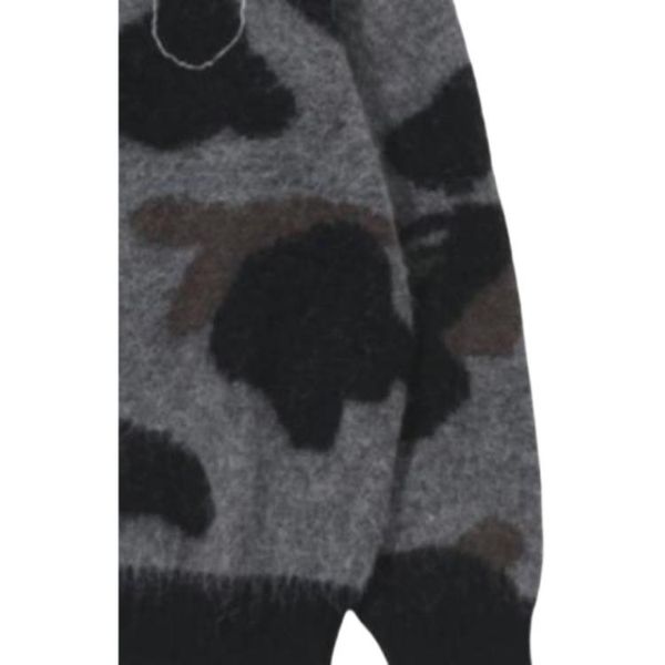 A BATHING APE