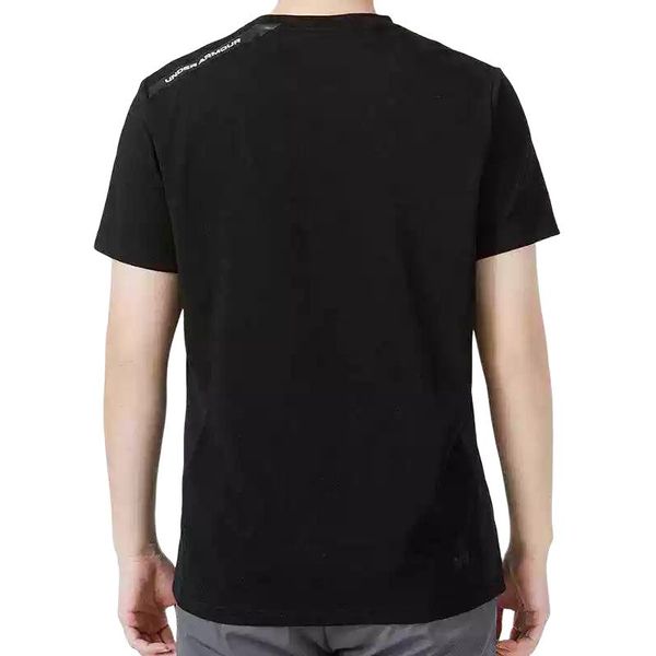 Under Armour T-Shirt