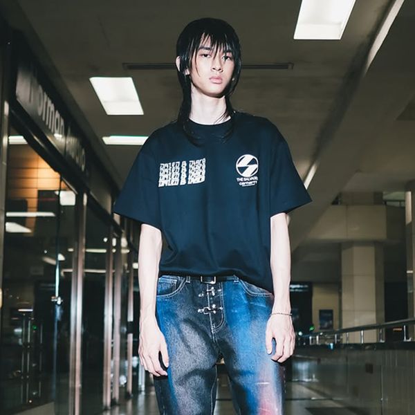 THE SALVAGES FASHION CLUB T