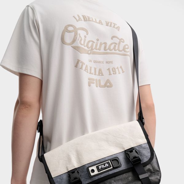 FILA T