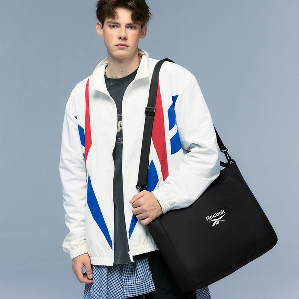 REEBOK