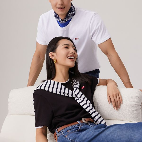 Levis T