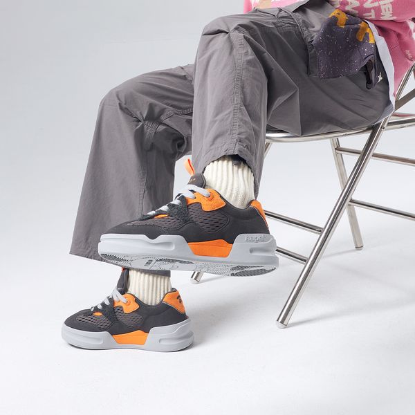 Aape Low