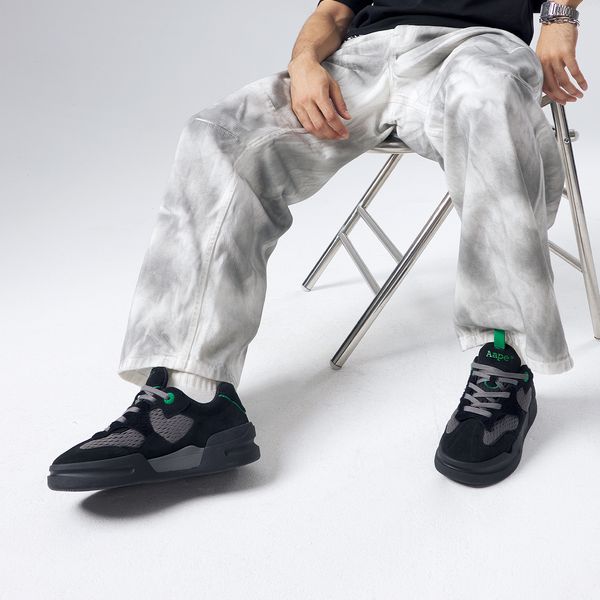 Aape Low
