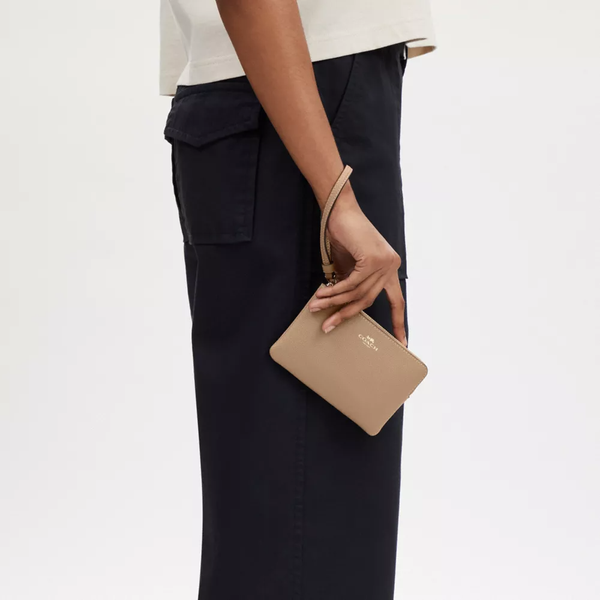 COACH Corner Zip