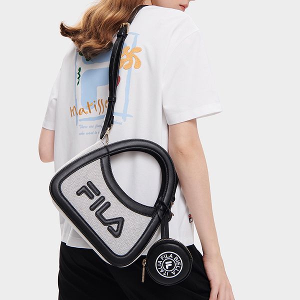FILA ()