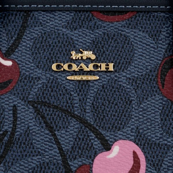 COACH