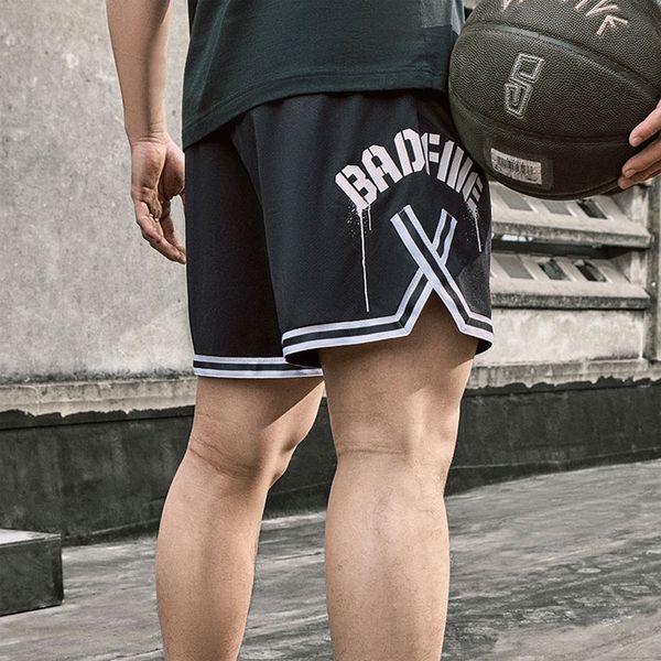 Li NING Badfive