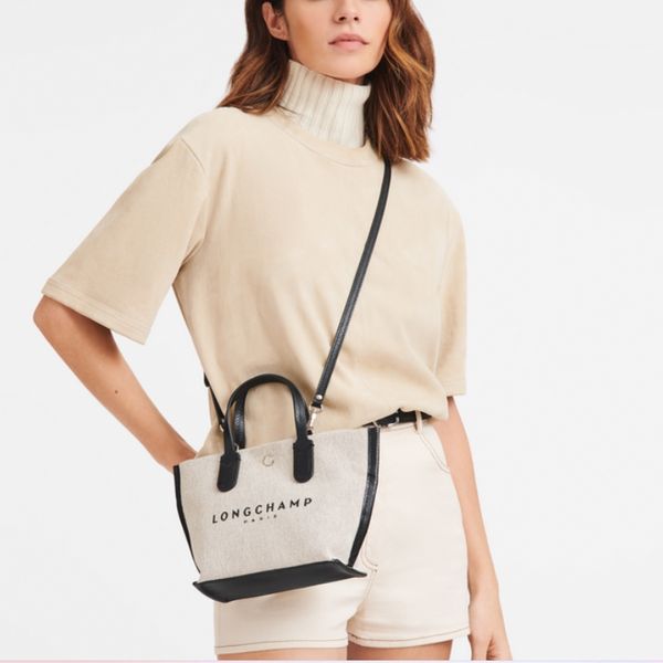 LONGCHAMP