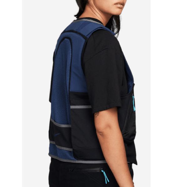 Nike ISPA