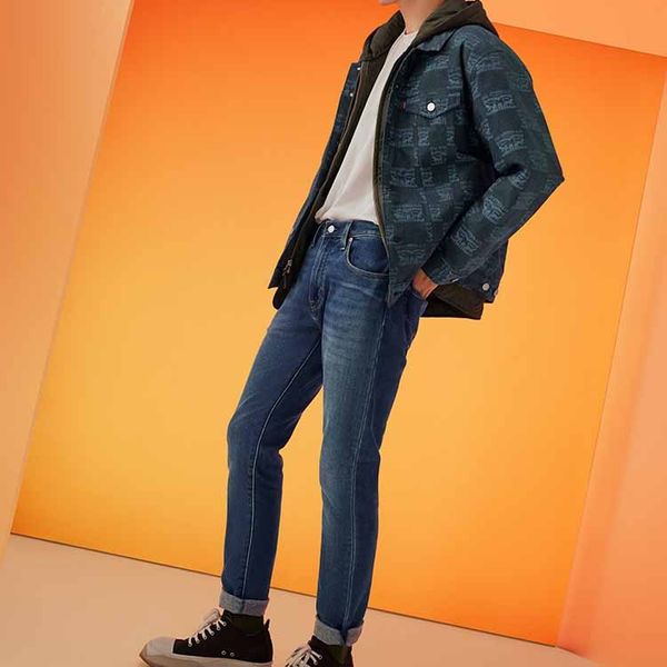 Levis