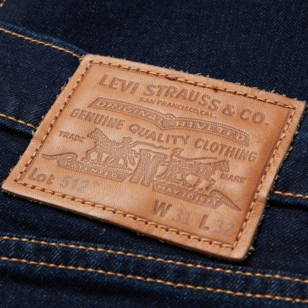Levis