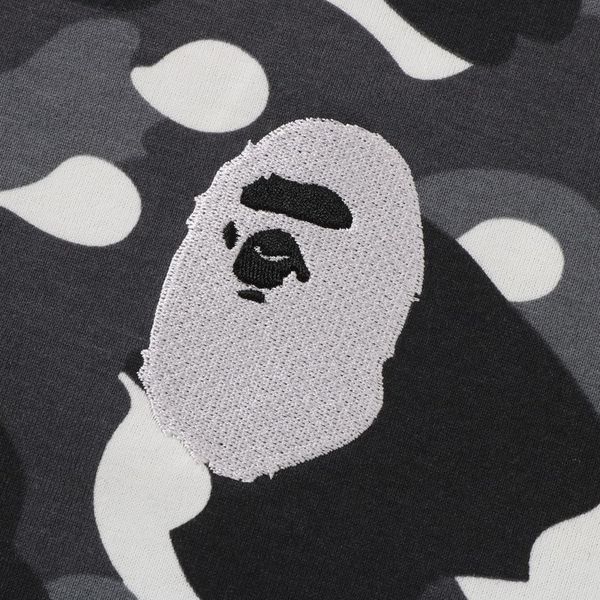 A BATHING APE