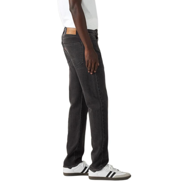 Levis