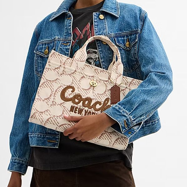 COACH