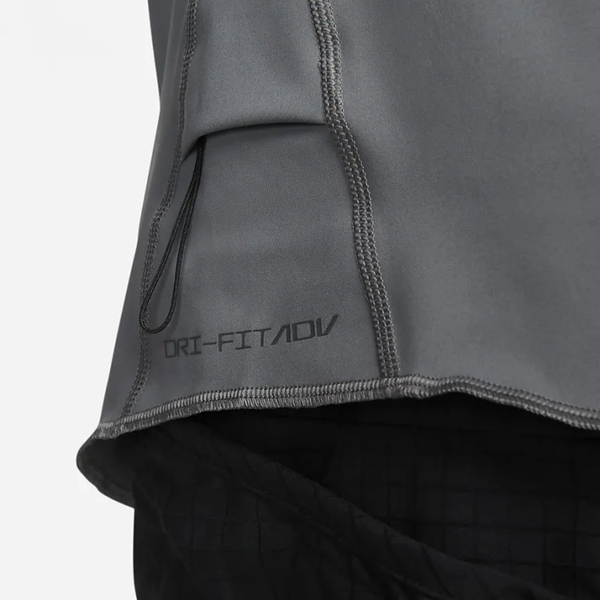 Nike - T