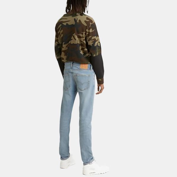 Levis