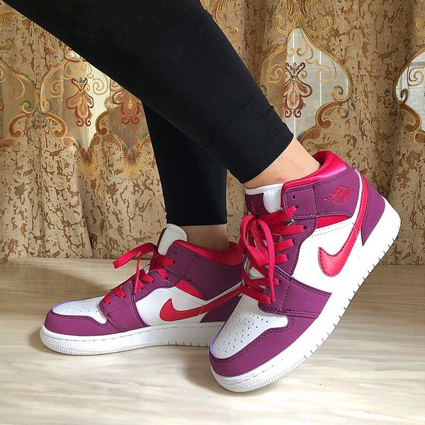 Jordan Air Jordan 1 Mid GS
