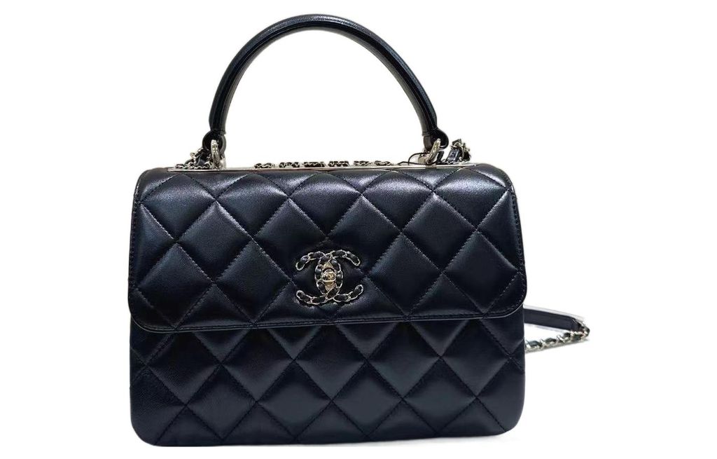 CHANEL Trendy cc 21S Logo