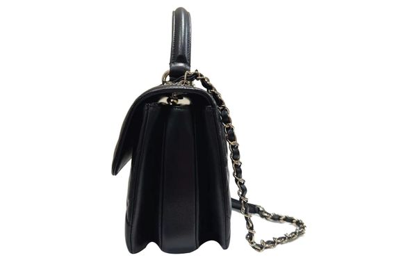 CHANEL Trendy cc 21S Logo