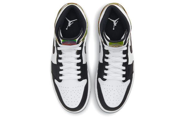 Jordan Air Jordan 1 mid "heat reactive"