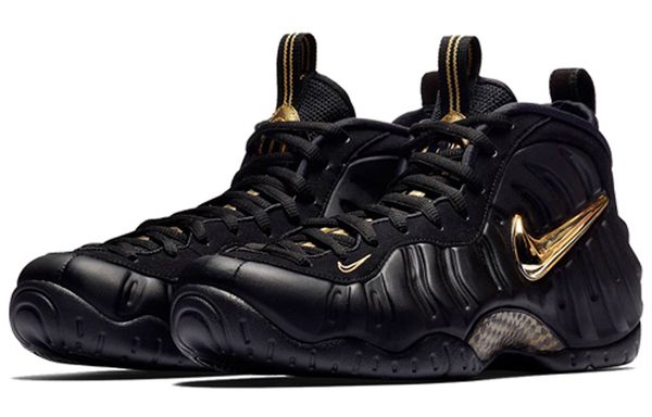 Nike Foamposite Pro black metallic gold