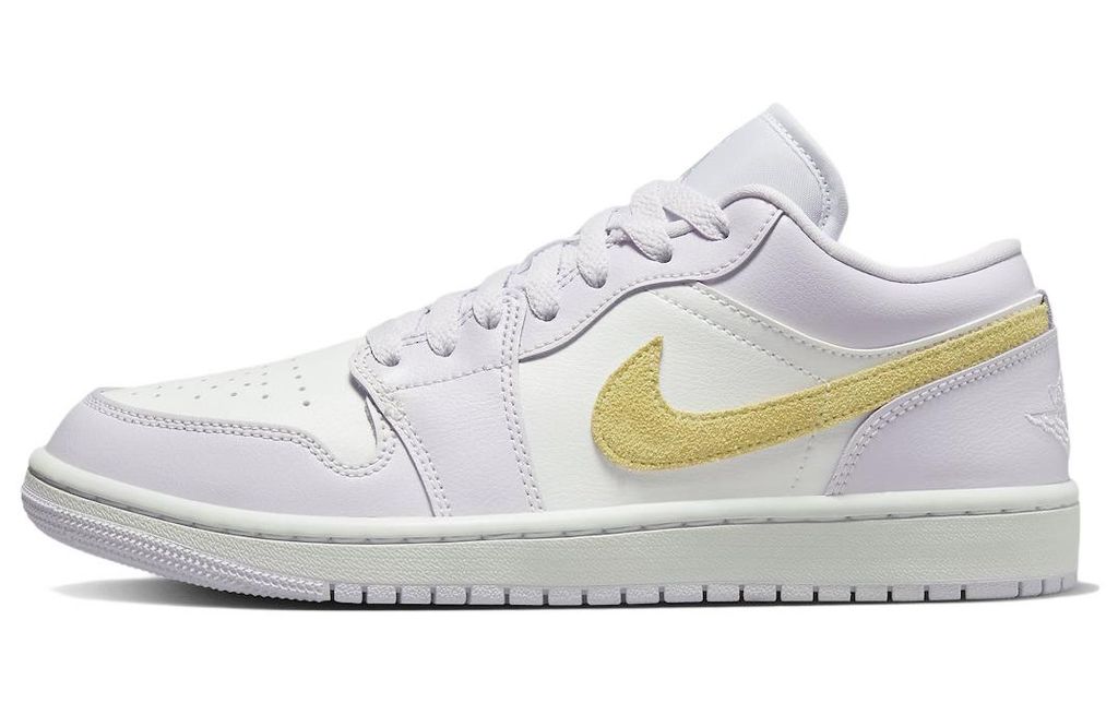 Jordan Air Jordan 1 Low WMNS "Barely Grape"